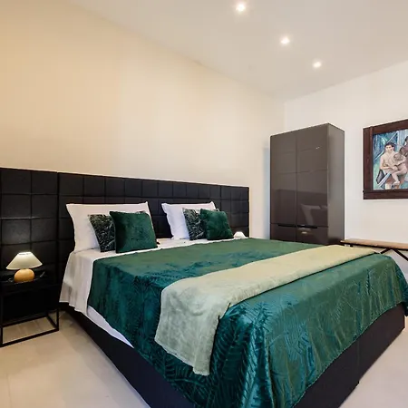 Geko Luxury