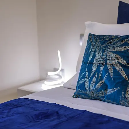 Geko Luxury * Caserta
